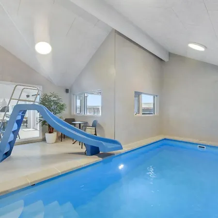 Holiday Nannah - 3-5km From The Sea By Interhome