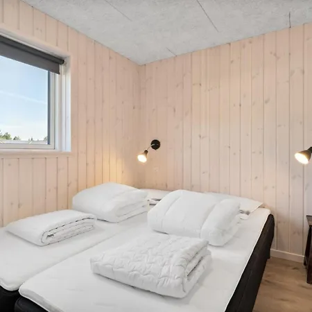 Holiday Nannah - 3-5km From The Sea By Interhome *